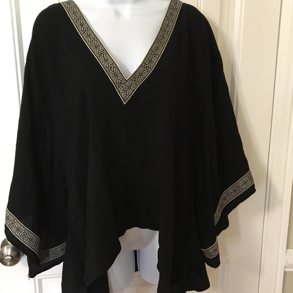 a.gain black with white trim boho tunic